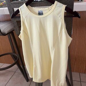 Columbia Titanium Top, never worn